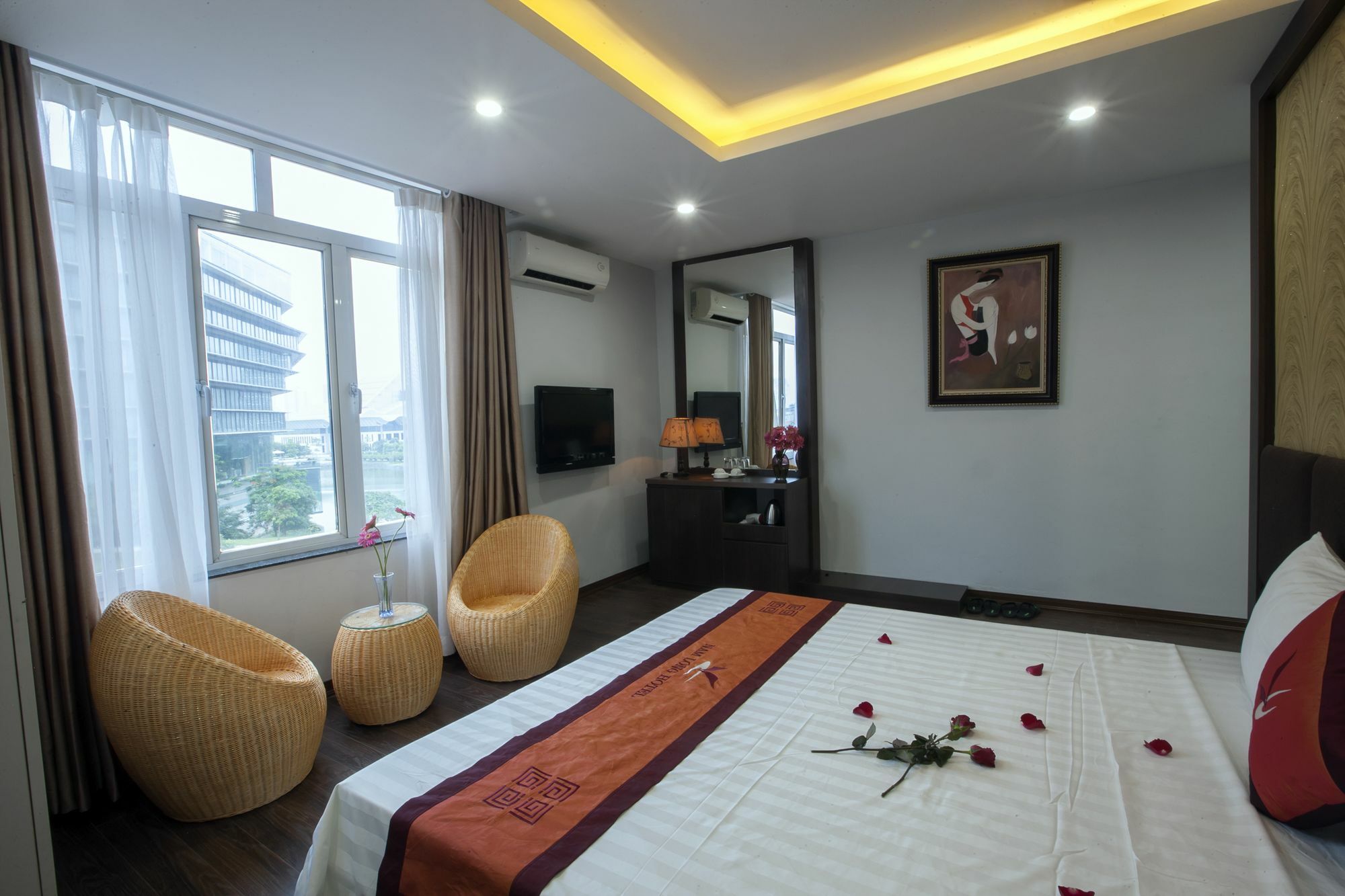 Nam Long Hotel Hanoi Exterior photo